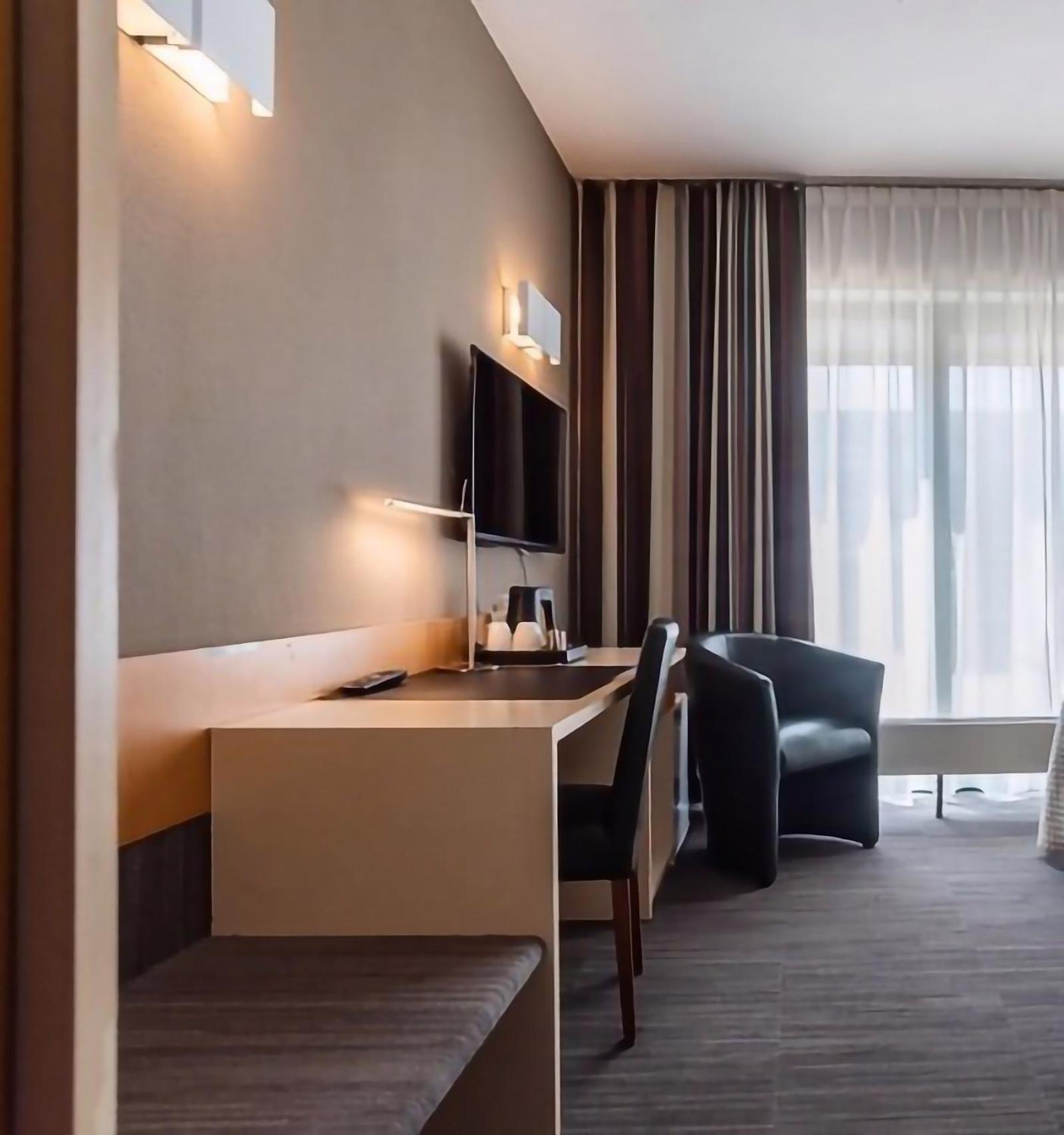 Hobbit Hotel Mechelen Eksteriør bilde