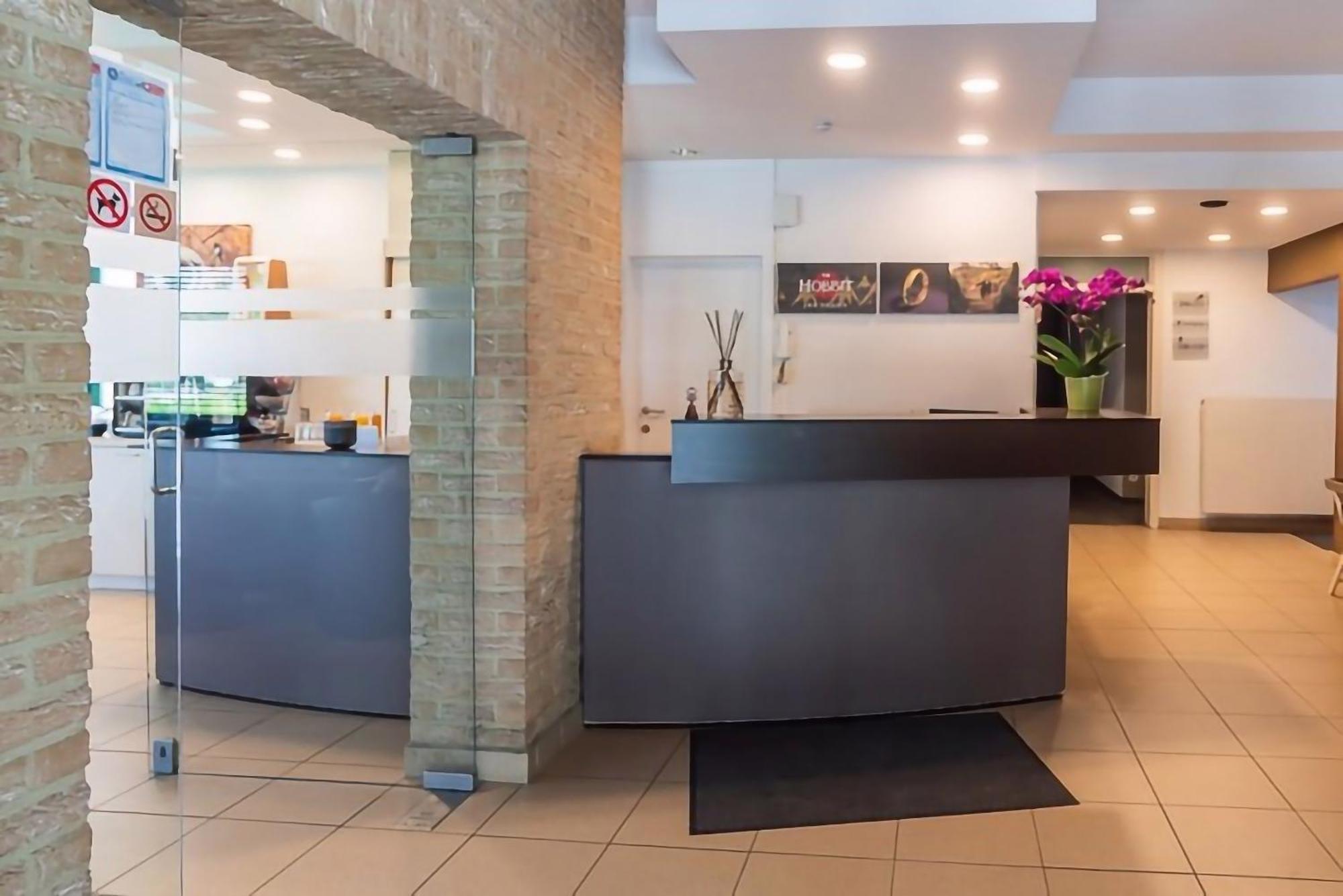 Hobbit Hotel Mechelen Eksteriør bilde