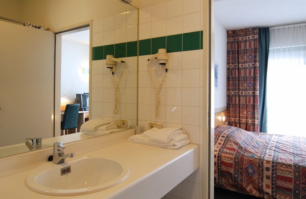 Hobbit Hotel Mechelen Eksteriør bilde